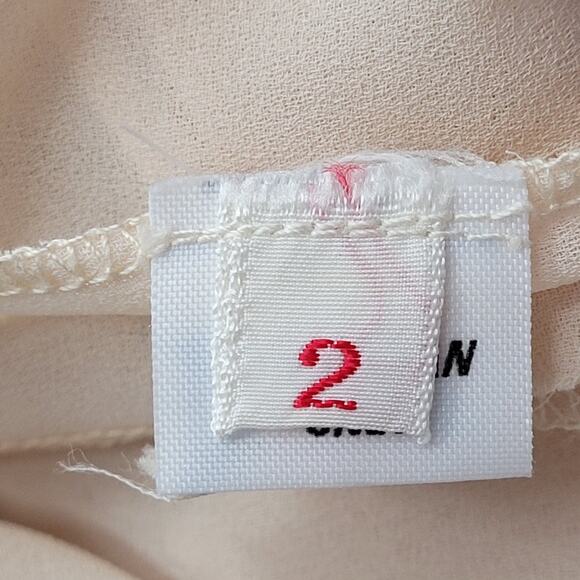 Vintage Beige Lace‑Collar Swing Dress—Belt with Knee Boots & Structured Coat (M) - Picture 12 of 15